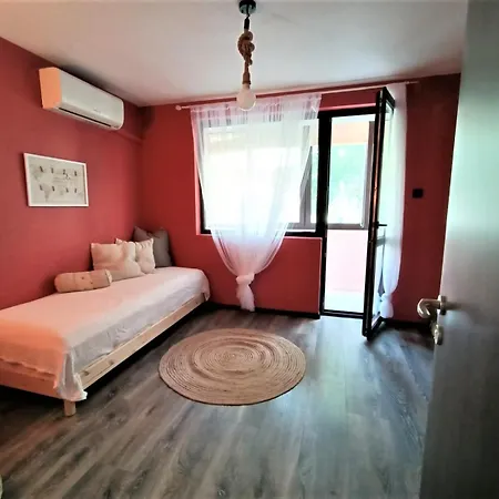 Апартаменты La Maisonnette Бургас