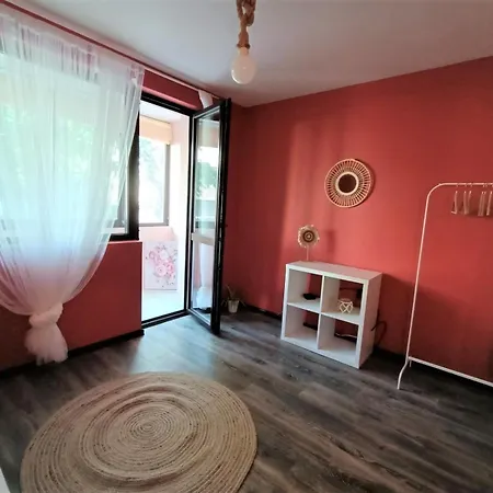 La Maisonnette * Бургас